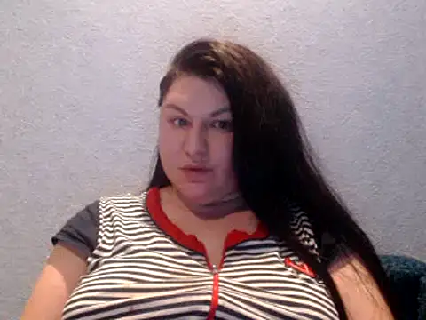 KiraSwee online show from January 2025 05:52:02 PM