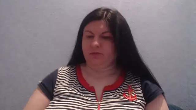 KiraSwee online show from February 2026 07:58:02 PM