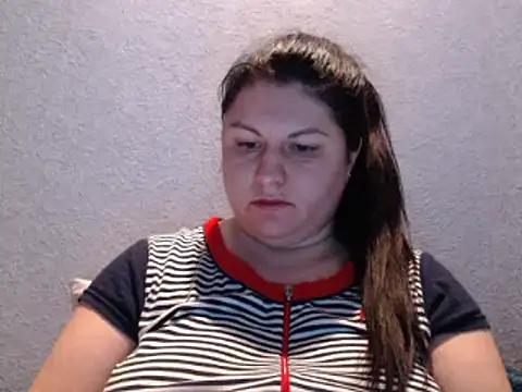 KiraSwee online show from September 2025 04:02:01 PM