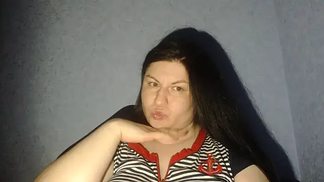 KiraSwee online show from March 2026 10:56:01 PM