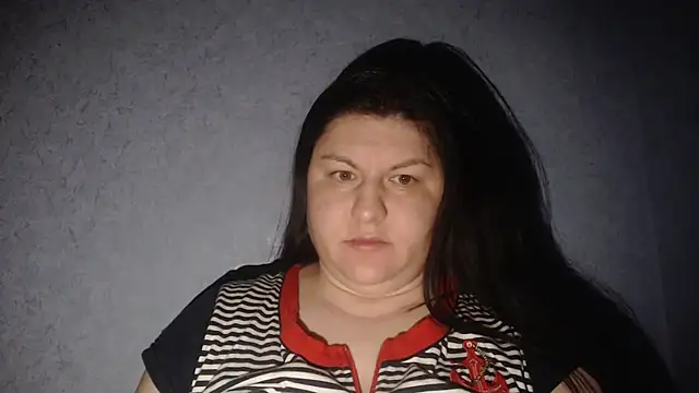 KiraSwee online show from January 2026 10:35:02 PM