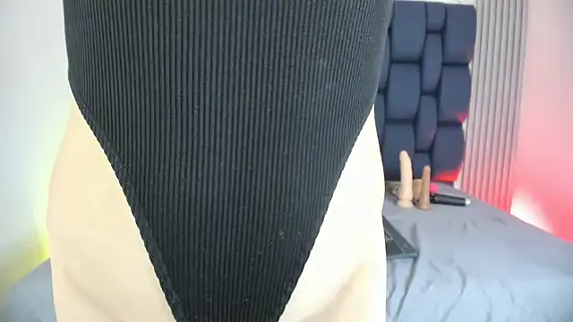 Snapshot of Ashlyaurora chatting on March 2026 04:33:01 AM Ashlyaurora online show from March 2026 04:33:01 AM