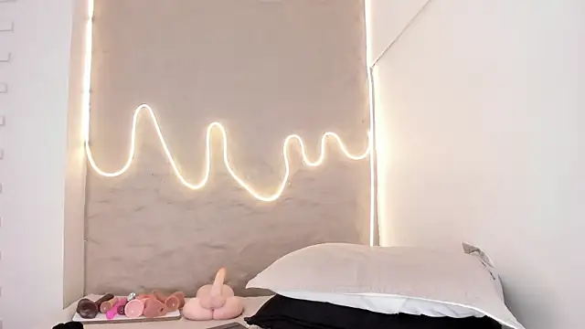 Demy Ruiz online show from September 2025 03:24:02 AM