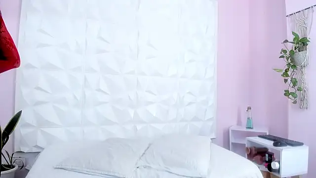 Demy Ruiz online show from March 2025 04:57:02 AM