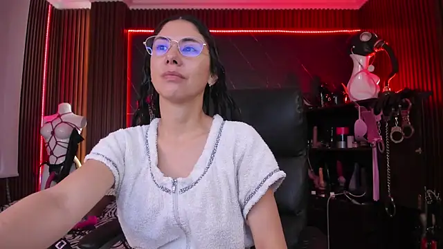 XiaQueen online show from October 2025 11:19:01 AM