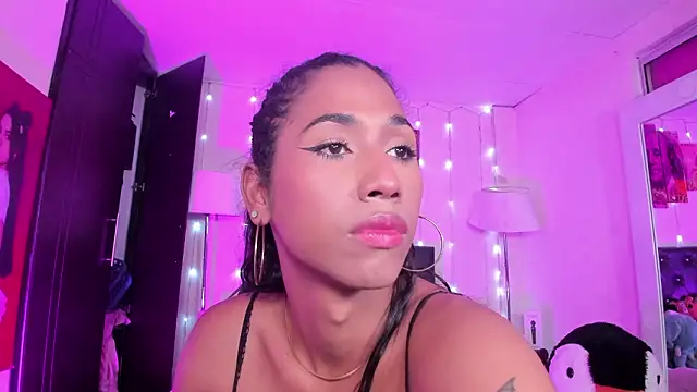 Alissemasiel online show from March 2026 08:32:02 PM