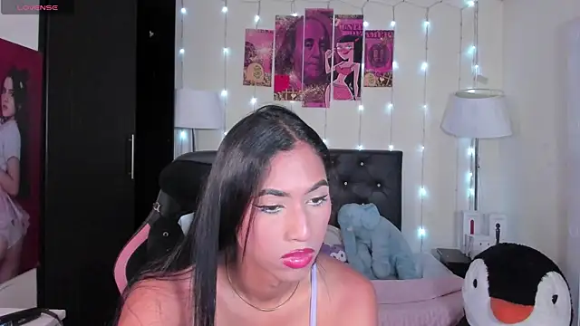 Alissemasiel online show from April 2026 02:21:02 PM