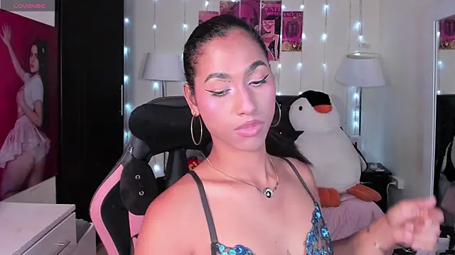 Alissemasiel online show from April 2026 08:09:02 PM