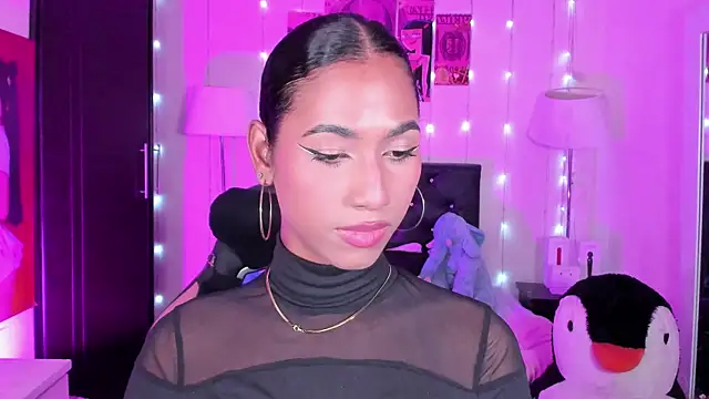 Alissemasiel online show from April 2026 09:38:02 PM