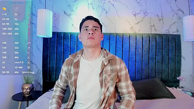 Snapshot of Gabriell_ramirez chatting on October 2025 04:00:02 AM Gabriell ramirez online show from October 2025 04:00:02 AM