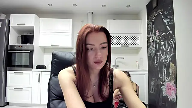 lisenok online show from October 2025 07:55:02 PM