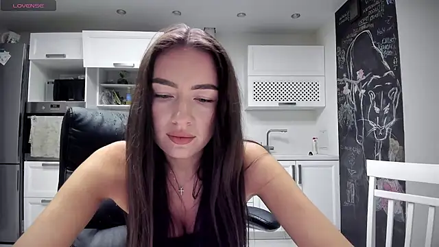 lisenok online show from July 2026 10:20:02 PM