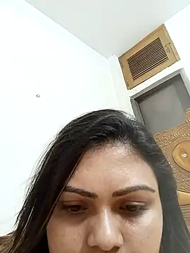 Snapshot of blue-berry07 chatting on October 2025 06:18:02 PM blue-berry07 online show from October 2025 06:18:02 PM