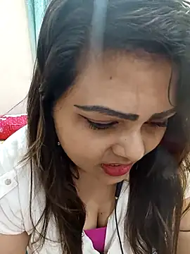 blue-berry07 online show from May 2026 08:01:02 PM