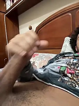 yeiyei oficial online show from October 2025 02:58:01 PM