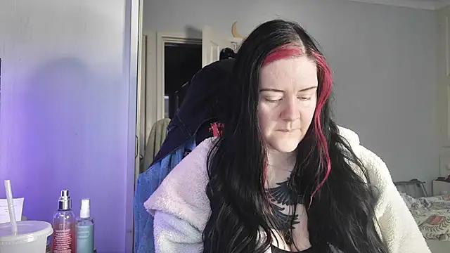 AureliaXOX online show from November 2025 09:20:02 AM