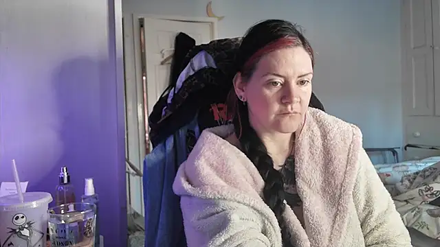 AureliaXOX online show from December 2025 09:08:02 AM