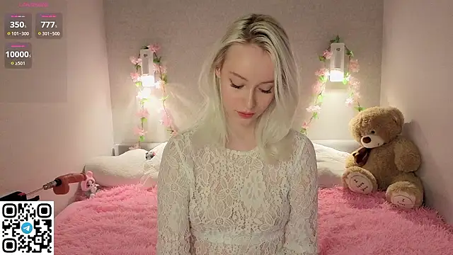 Anadeyaaa online show from March 2026 11:54:02 PM