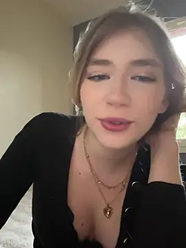 Snapshot of angeleyezlolita chatting on February 2025 03:31:01 PM angeleyezlolita online show from February 2025 03:31:01 PM