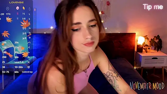 Maria Moonlight online show from November 2025 03:12:01 PM