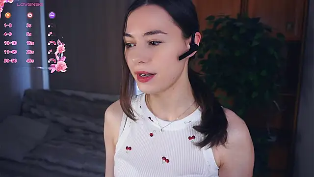 EleneBrach online show from October 2025 06:13:01 AM
