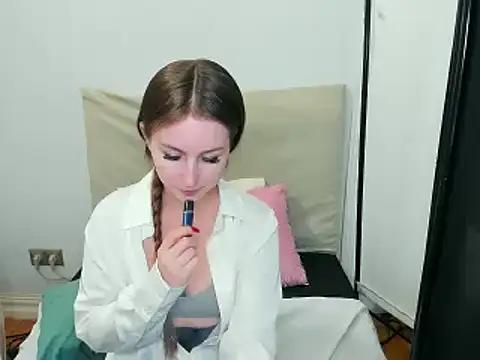 DonnaCam online show from March 2025 06:39:02 PM