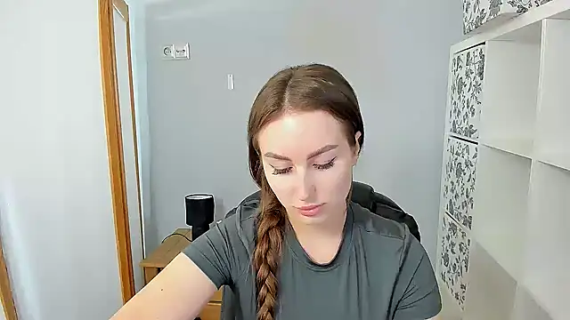 DonnaCam online show from September 2025 02:39:02 PM