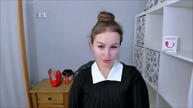 DonnaCam online show from November 2025 03:49:02 PM