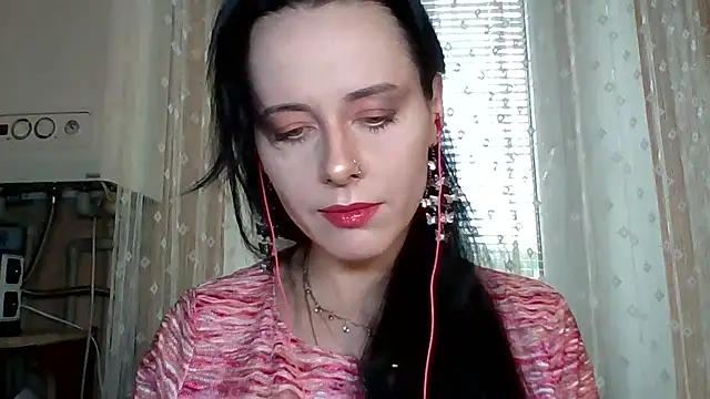 LuminousLady online show from September 2025 02:32:02 PM