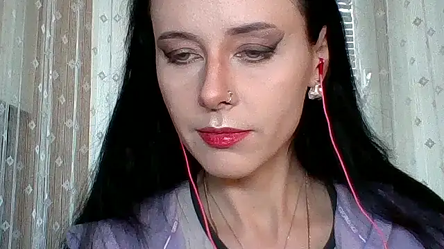 LuminousLady online show from September 2025 01:17:02 PM