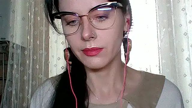 LuminousLady online show from September 2025 07:57:01 AM