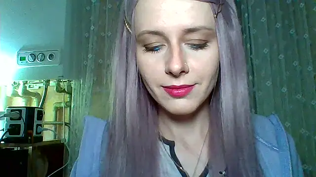 LuminousLady online show from March 2025 06:32:01 PM