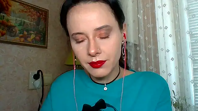 LuminousLady online show from September 2025 07:26:02 AM