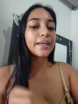 Snapshot of rosiirosii chatting on February 2025 09:13:01 PM rosiirosii online show from February 2025 09:13:01 PM