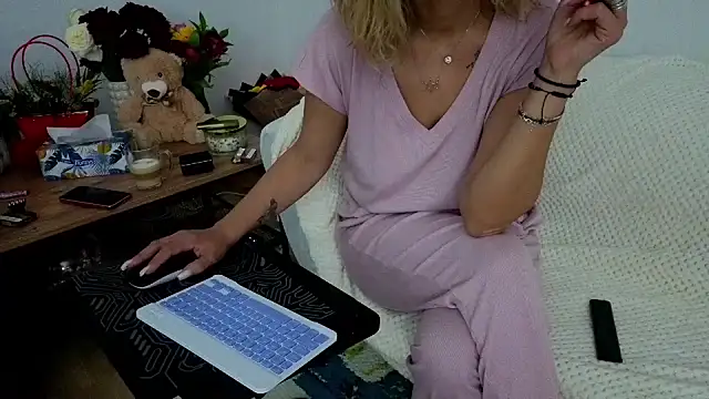 SweetAnia  online show from March 2026 11:49:01 AM