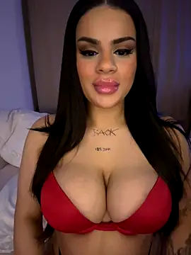 Snapshot of mrsbellanova chatting on November 2025 10:31:02 PM mrsbellanova online show from November 2025 10:31:02 PM