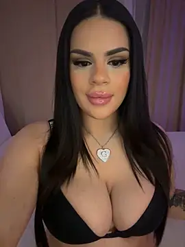 Snapshot of mrsbellanova chatting on November 2025 10:24:01 PM mrsbellanova online show from November 2025 10:24:01 PM