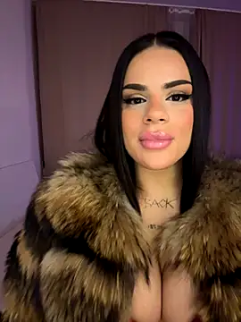 Snapshot of mrsbellanova chatting on November 2025 10:46:02 PM mrsbellanova online show from November 2025 10:46:02 PM