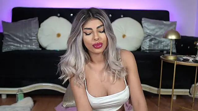 emma goodess  online show from March 2025 10:41:02 PM