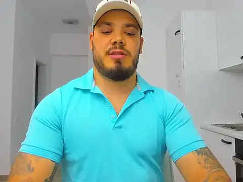 ZackMasterss online show from October 2025 09:17:02 PM