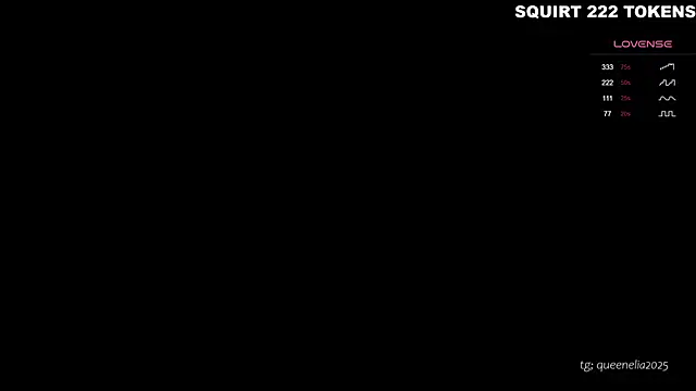 Snapshot of queeneliaa chatting on September 2025 04:47:02 PM queeneliaa online show from September 2025 04:47:02 PM