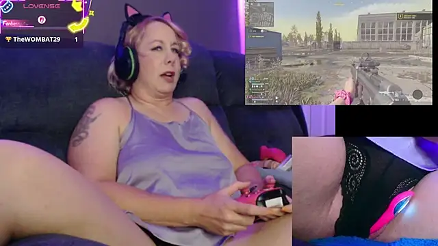 Snapshot of Trixiekittycutie chatting on October 2025 12:56:02 AM Trixiekittycutie online show from October 2025 12:56:02 AM