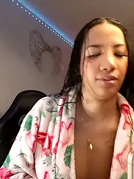 SallyWhitee online show from March 2026 05:12:02 AM