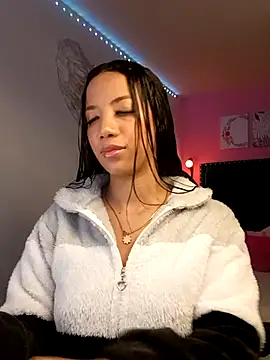 SallyWhitee online show from March 2026 05:22:01 AM