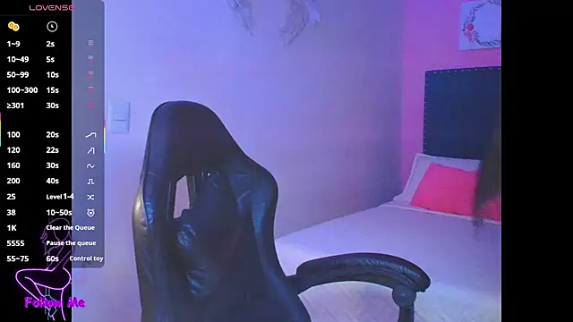 SallyWhitee online show from December 2025 03:51:02 AM