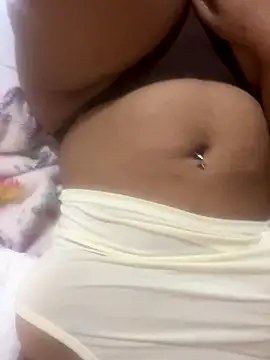 tunenarica22 online show from December 2025 03:01:02 AM