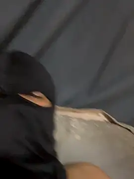 tunenarica22 online show from November 2025 04:08:01 AM