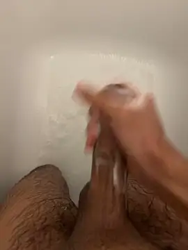 Snapshot of amialiii chatting on February 2025 03:22:01 PM amialiii online show from February 2025 03:22:01 PM