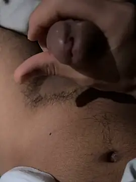 Snapshot of amialiii chatting on February 2025 04:58:01 AM amialiii online show from February 2025 04:58:01 AM