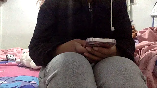 sharonlopez9611 online show from March 2026 03:25:02 AM